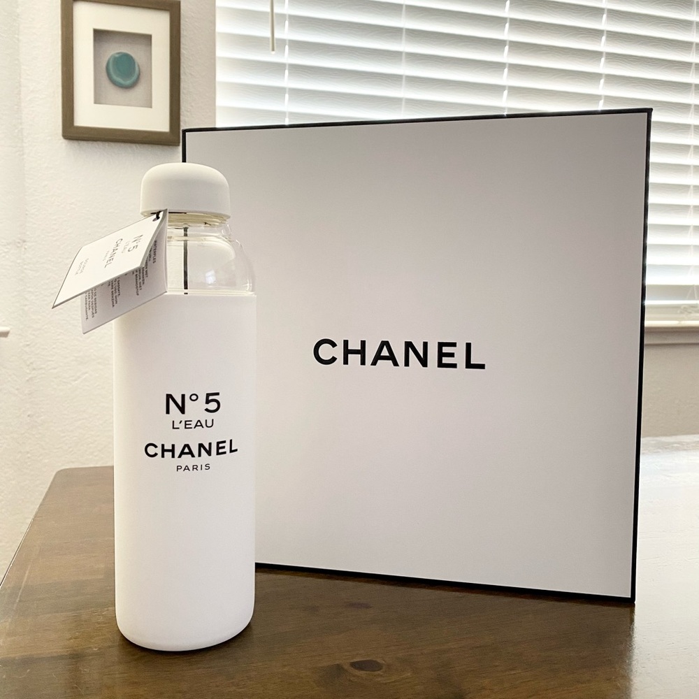 🚫SOLD🚫Chanel Water Bottle